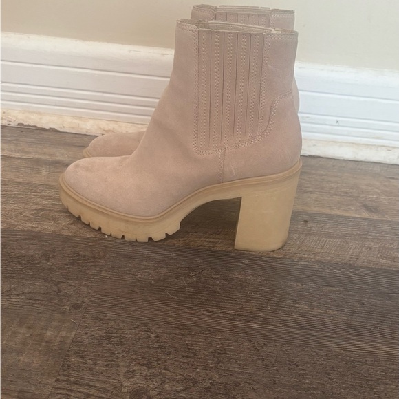 Dolce Vita Ankle Boots | Women’s Size [9] | Leather Block Heel Booties - Picture 2 of 4